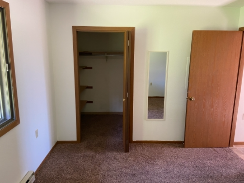 108 Willow Creek Ln - Photo 4 of 8