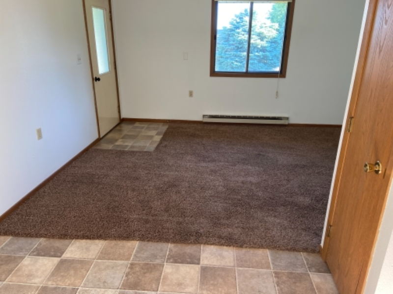 108 Willow Creek Ln - Photo 5 of 8