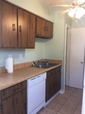 4208 Arbor Ct #C - Photo 2 of 9