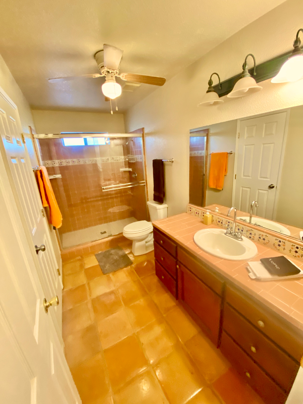 2445 N Thomas St - Photo 6 of 30