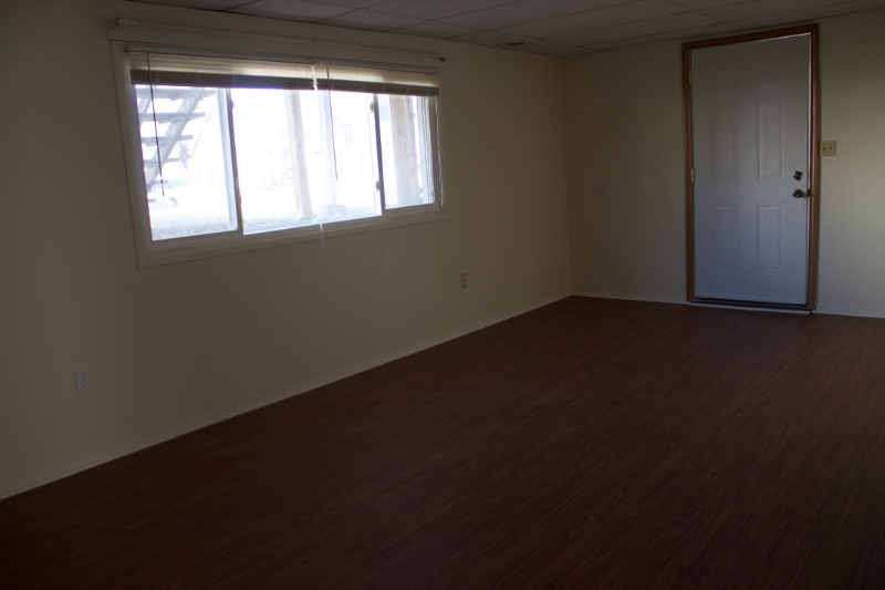 209 E 11th St - Photo 7 of 7