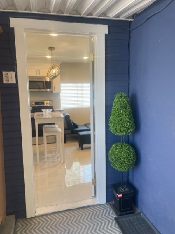 601 S Philadelphia St - Photo 2 of 25