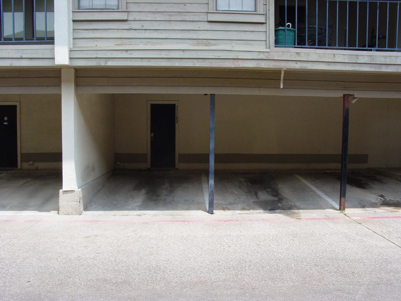 9605 Walnut St - Photo 3 of 5