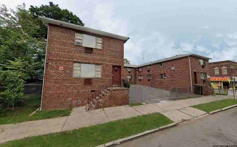 239 Weequahic Ave #239-2