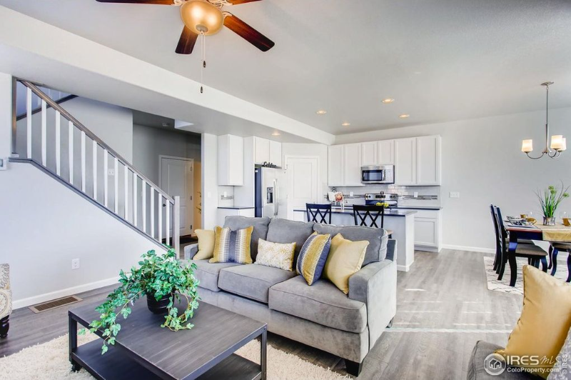 2641 Stage Coach Dr - Photo 3 of 16