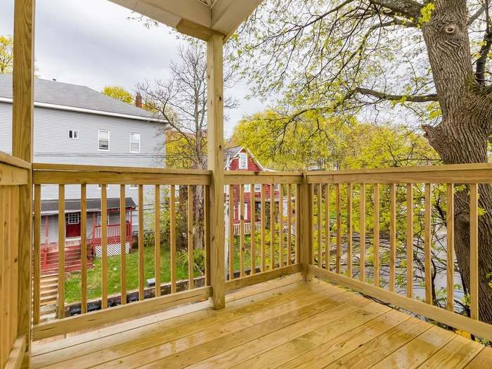 33 Greenwood St #3 - Photo 2 of 6