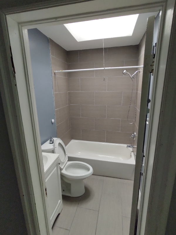 3705 7th St - Photo 3 of 8
