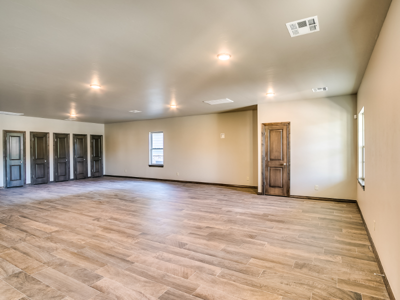 334 E 3rd St #4 - Photo 3 of 8