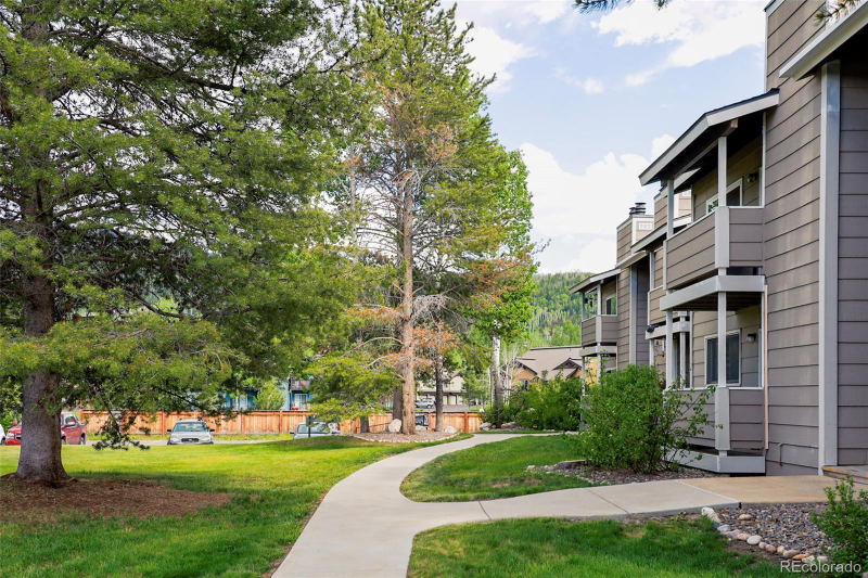 13 Sparta Plz #9 - Photo 6 of 28