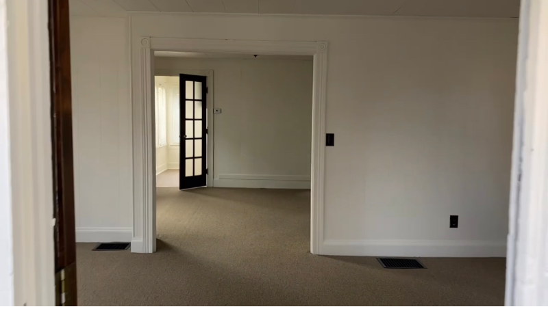 615 12th Street - Photo 2 of 9