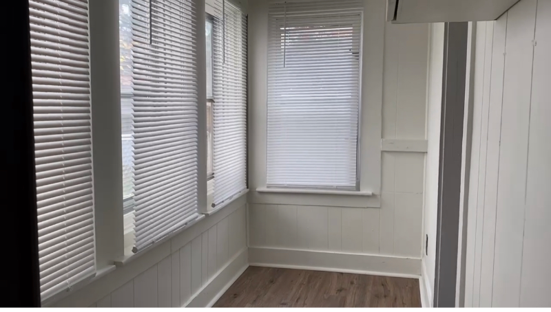 615 12th Street - Photo 5 of 9