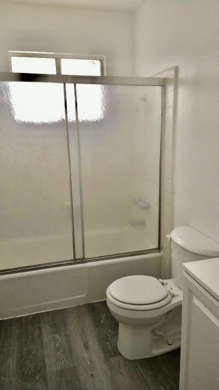 3500 Rainbow Ln - Photo 4 of 9