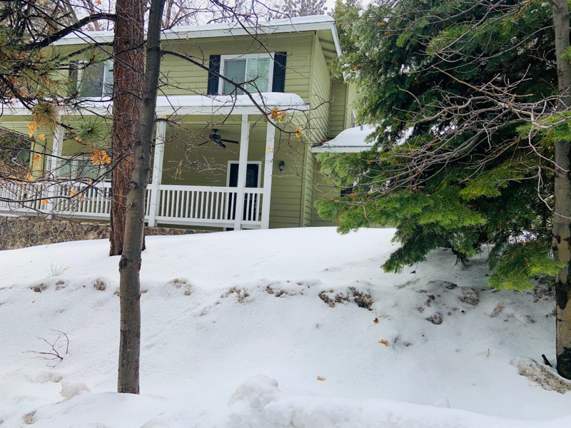 31173 Summit Dr - Photo 2 of 20