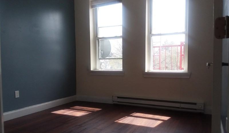 280 Verona Ave - Photo 2 of 6