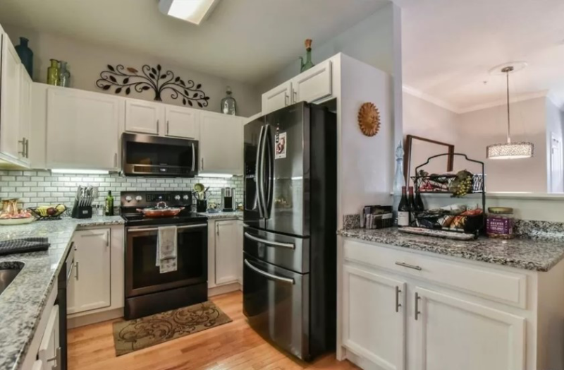 94 Foxden Dr #102 - Photo 2 of 19