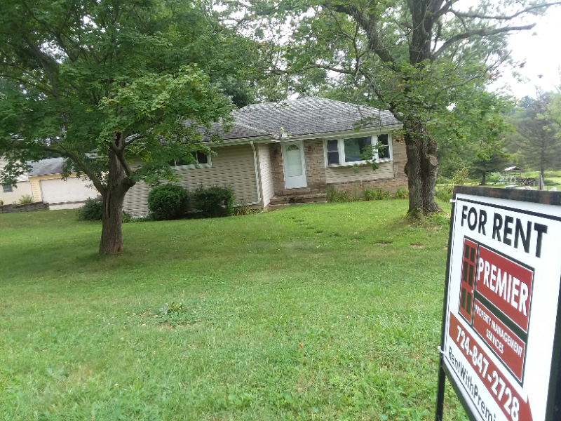 121 Braden St - Photo 2 of 42