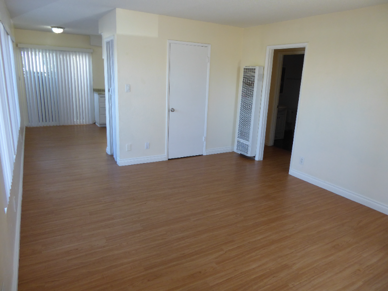 214 Melrose Dr - Photo 7 of 37