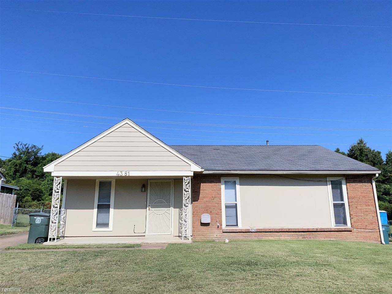 4381 Howardcrest Dr - Photo 3 of 29