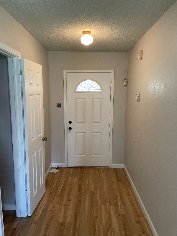 1711 Tamra Ct - Photo 2 of 21