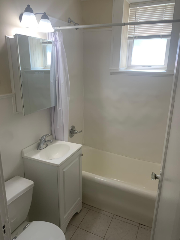 1 Seminary Ave - Photo 2 of 4