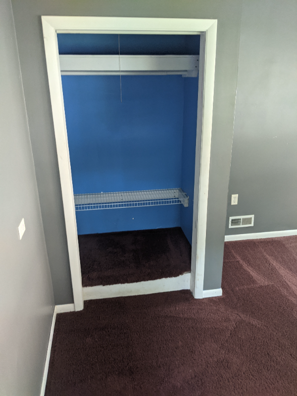 1077 Davey Ave - Photo 6 of 21