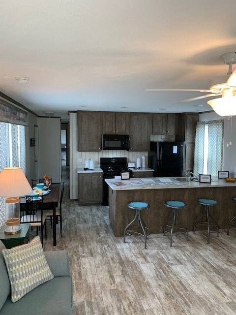 1273 Beacon Hill Ct - Photo 2 of 10