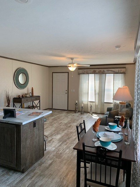 1273 Beacon Hill Ct - Photo 3 of 10