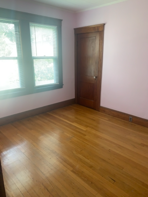 58 Russell St #1stFLUNIT - Photo 5 of 11