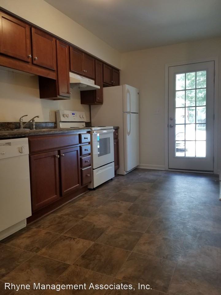 25 Bashford Road - Photo 2 of 4