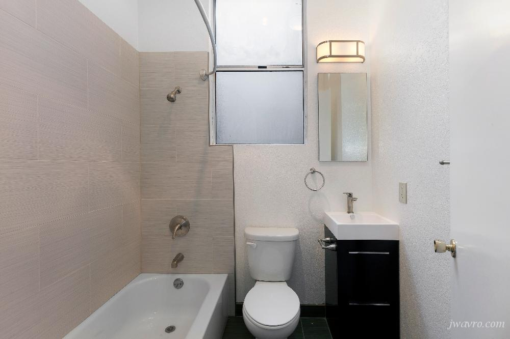 20th Street & Valencia Street - Photo 2 of 7