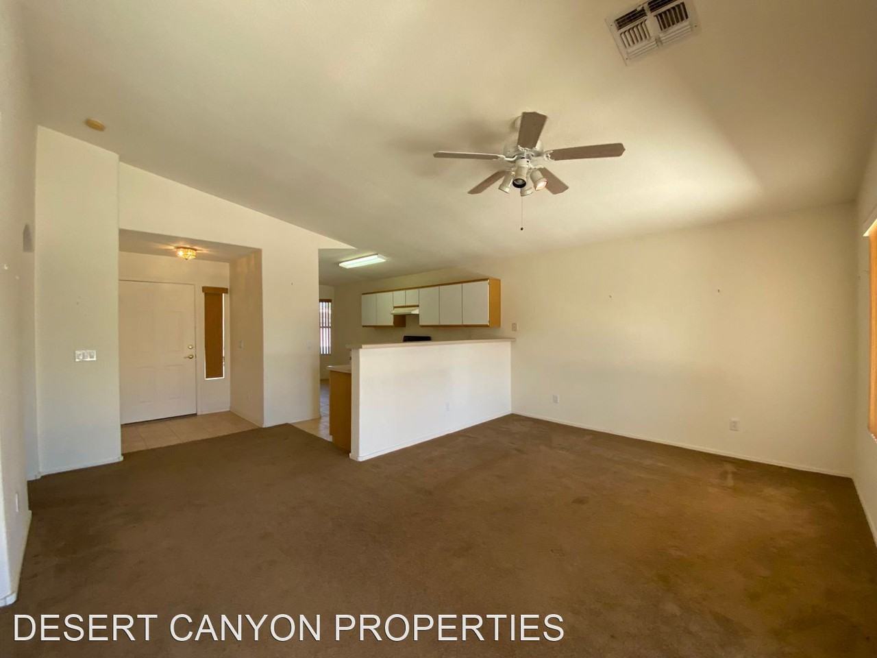 1461 E La Costa Dr - Photo 3 of 33