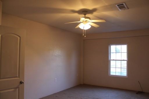 1724 FL-4 - Photo 2 of 4