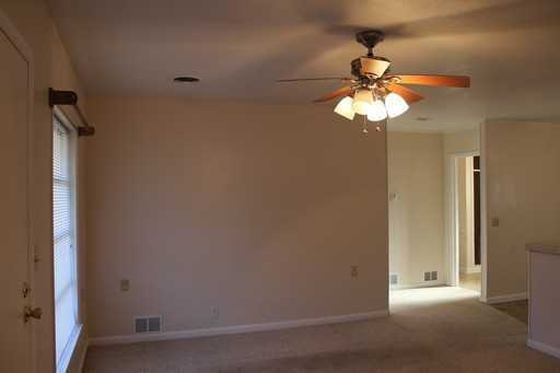 1724 FL-4 - Photo 3 of 4