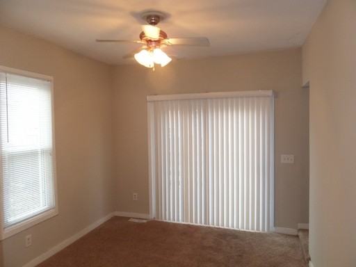 2611 13th Ave - Photo 3 of 9