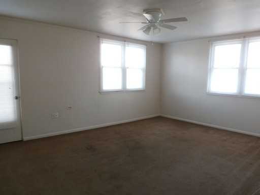 137 Farragut Rd - Photo 2 of 9