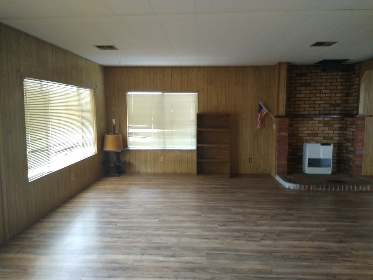 145 Butler St - Photo 3 of 9