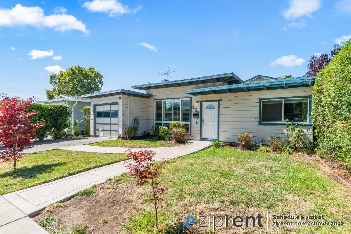 756 Rand St - Photo 2 of 22