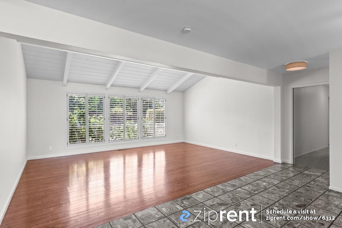 617 Hove Ct - Photo 3 of 30