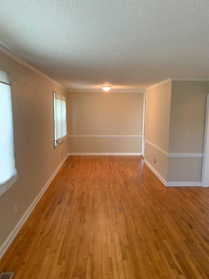 2007 Grace Ave #1 - Photo 3 of 24