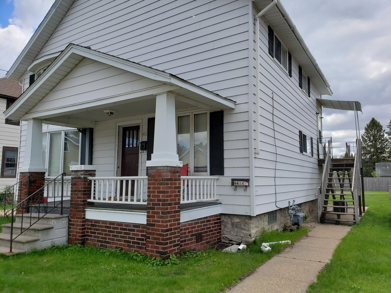 441 4th Ave