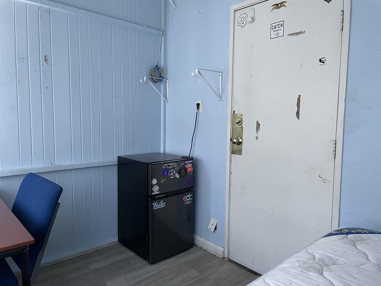 629 Gayley Ave - Photo 3 of 15