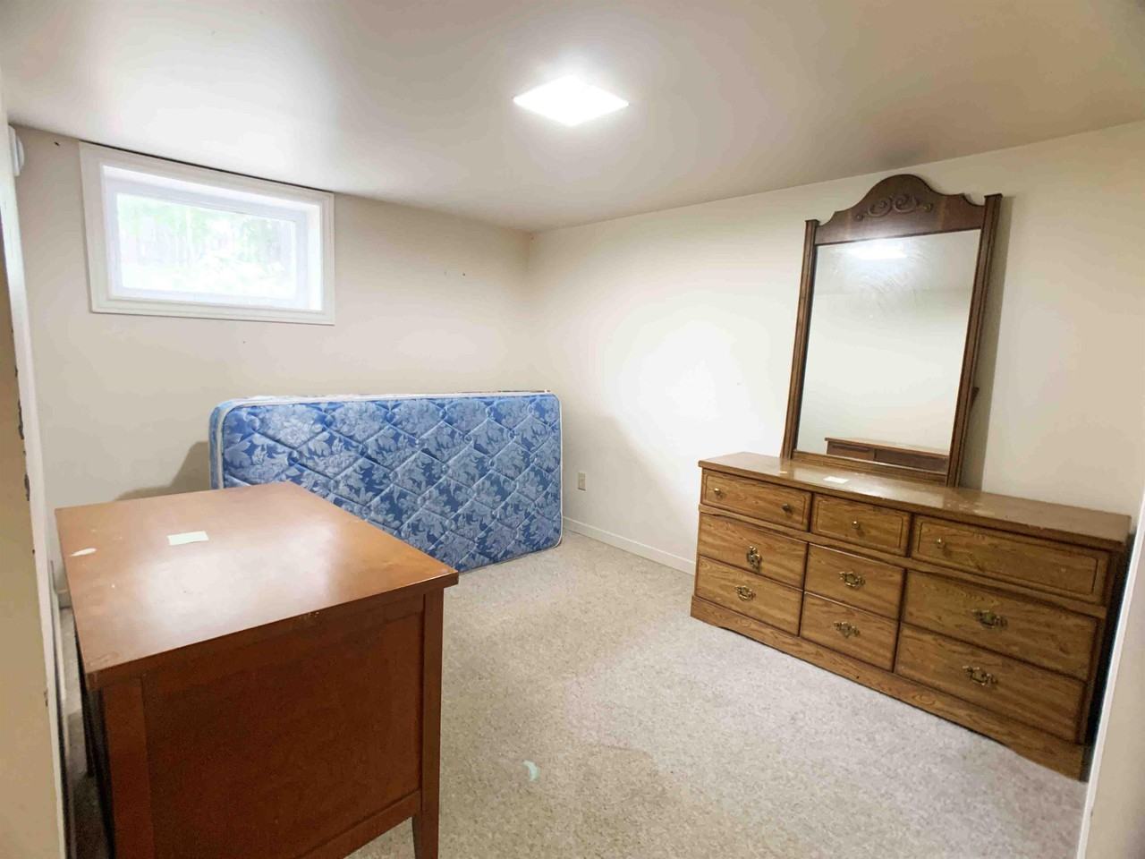 16 Burke Pl #2 - Photo 4 of 8