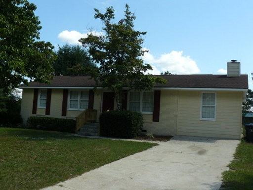 1446 Howell Rd - Photo 3 of 22