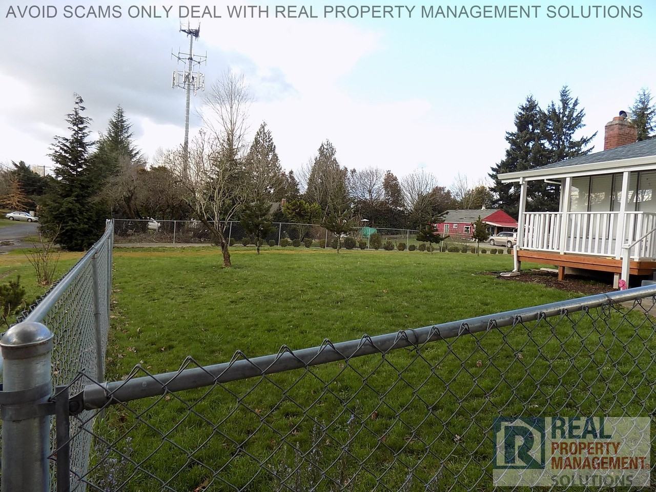 6135 Ne Bryant St - Photo 2 of 12