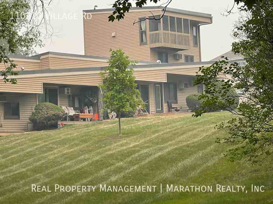 110210 Village Rd - Photo 2 of 19