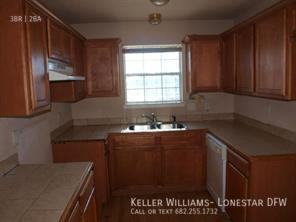 E Robert St - Photo 3 of 4