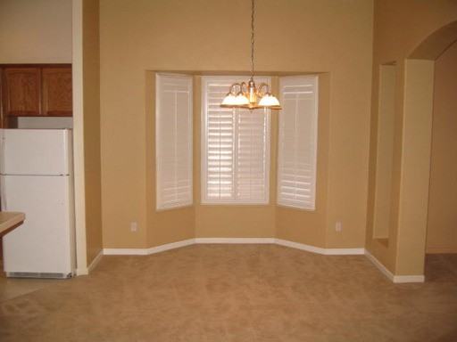 659 17th St - Photo 3 of 17