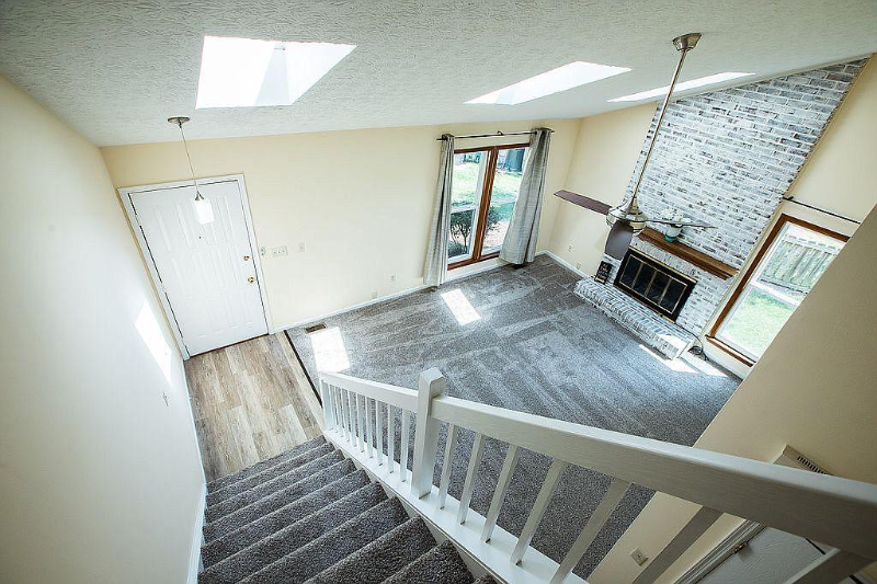 7655 Stanwick Ct - Photo 2 of 35