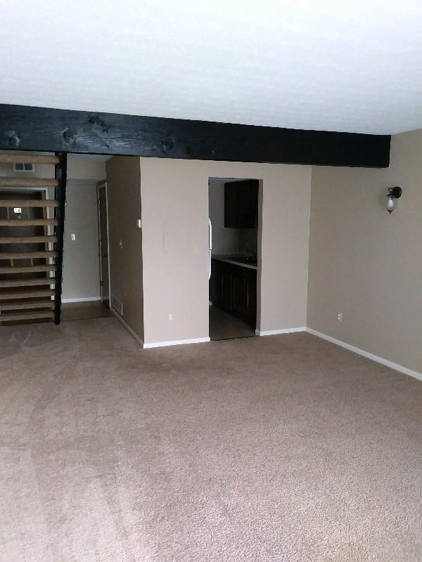 1634 20th St - Photo 3 of 11