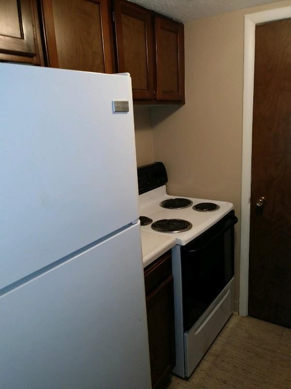 1634 20th St - Photo 5 of 11